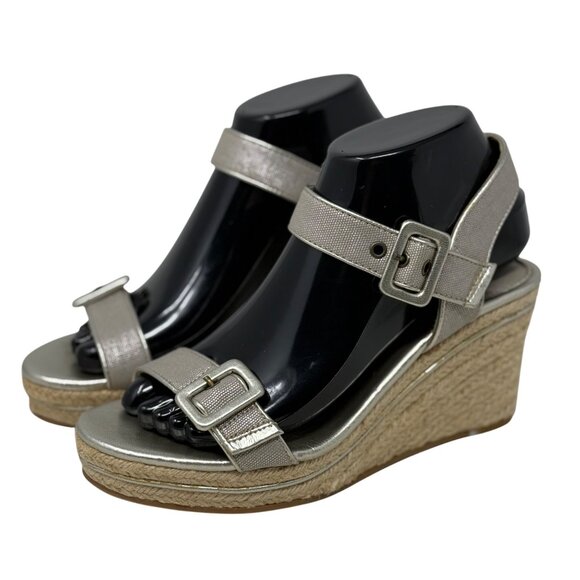 Michelle‎ D Silver Buckle Hugs Strappy Wedge Espadrille Sandals Size 7M - Picture 1 of 12